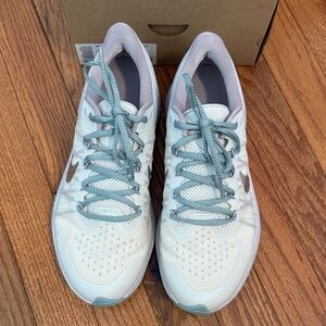 Women's Nike Zoom Winflo 8 PRM